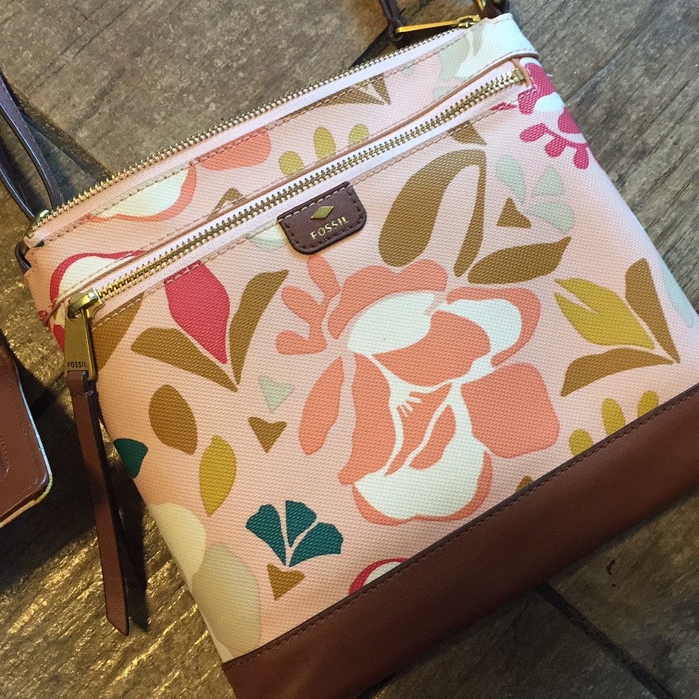 Fossil Crossbody And Wallet Set - image 5